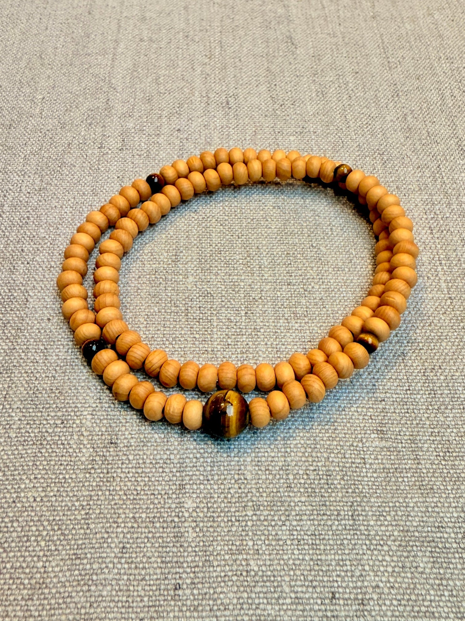 108-Buddhist-bracelet-tigers-eye-kaya