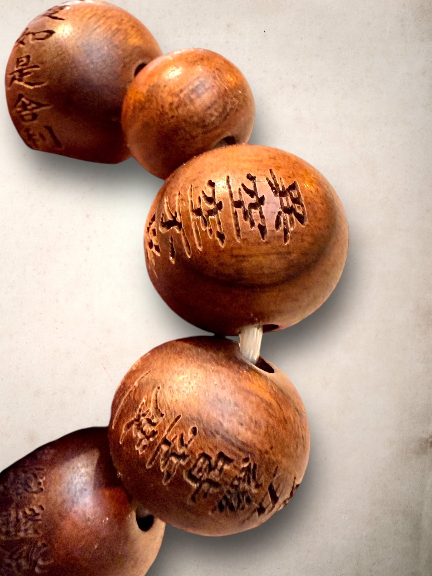 Buddhist Bracelet Chinaberry detail