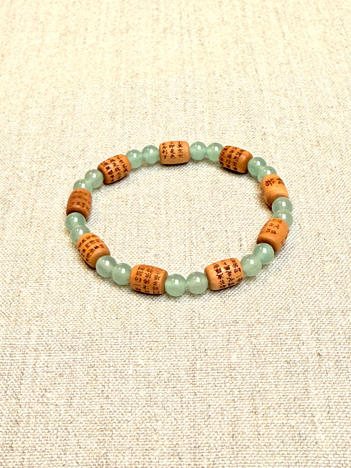Buddhist-bracelet-sandalwood-jade