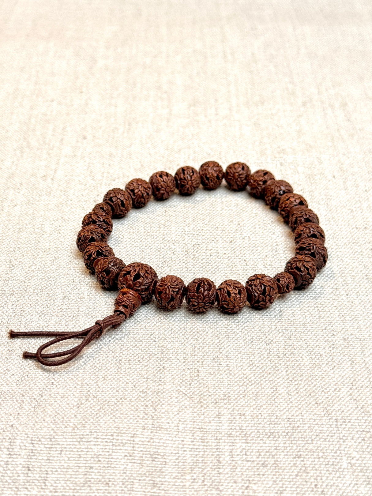 Buddhist bracelet boxwood chrysanthemum