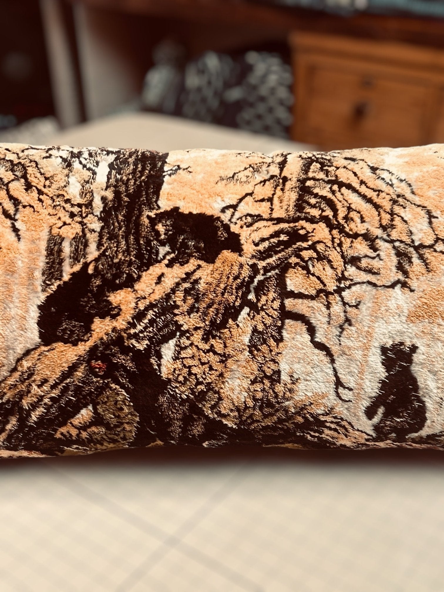 Chenille National parks cushion, black bears detail