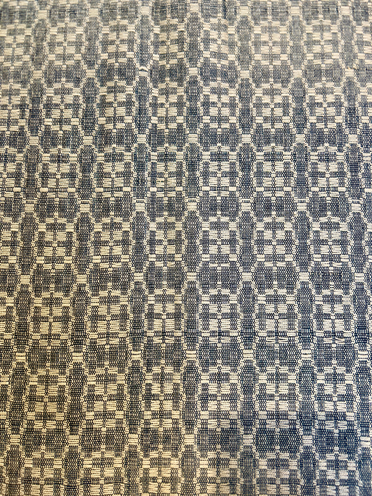 Cotton Jacquard single flower detail