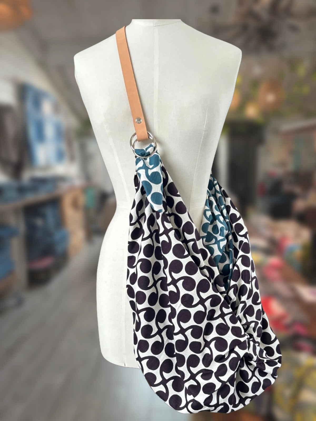 Furohiki crossbody bag aubergine sprout