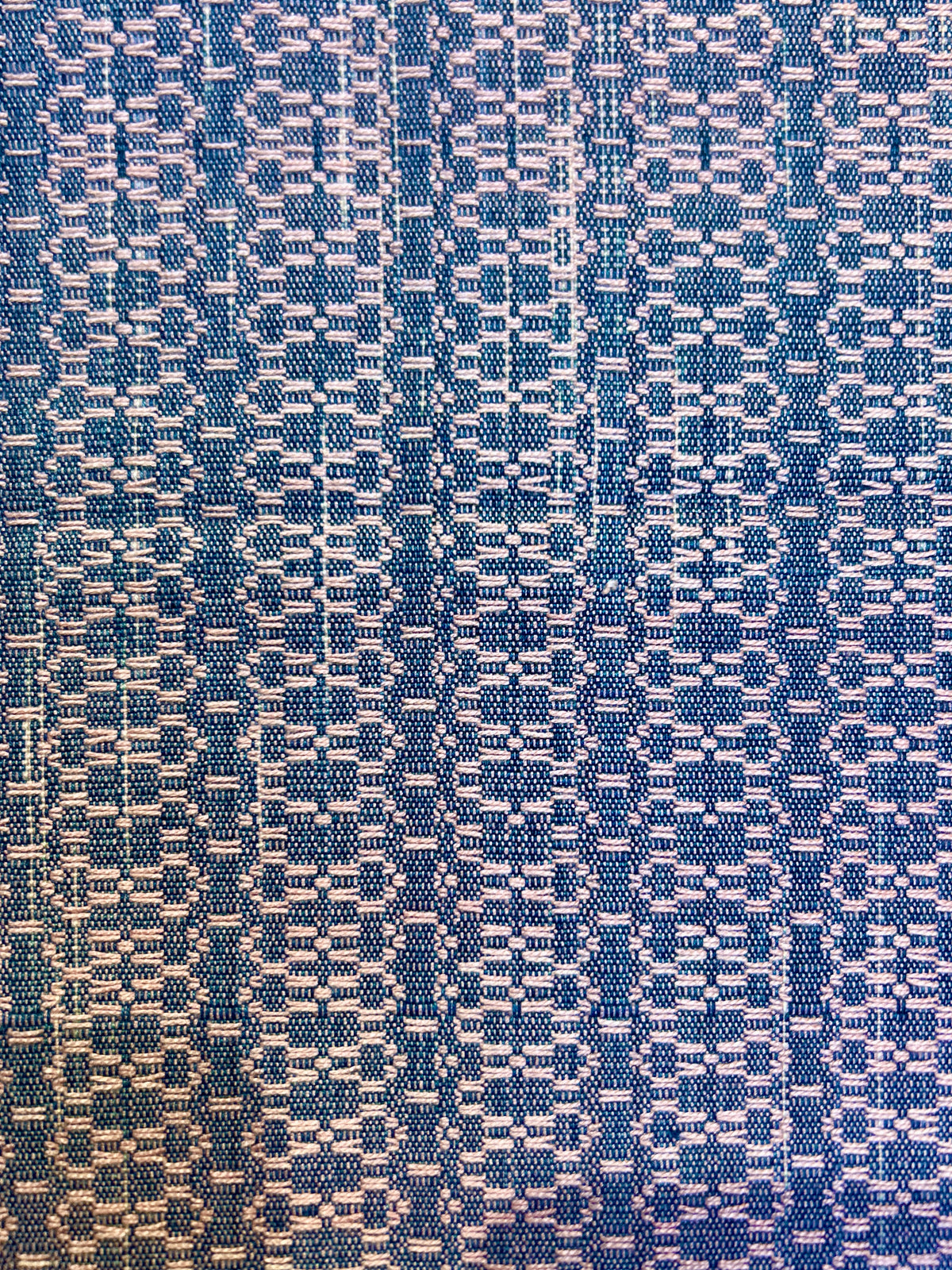 Jacqard Cotton scarf Indigo/pink detail