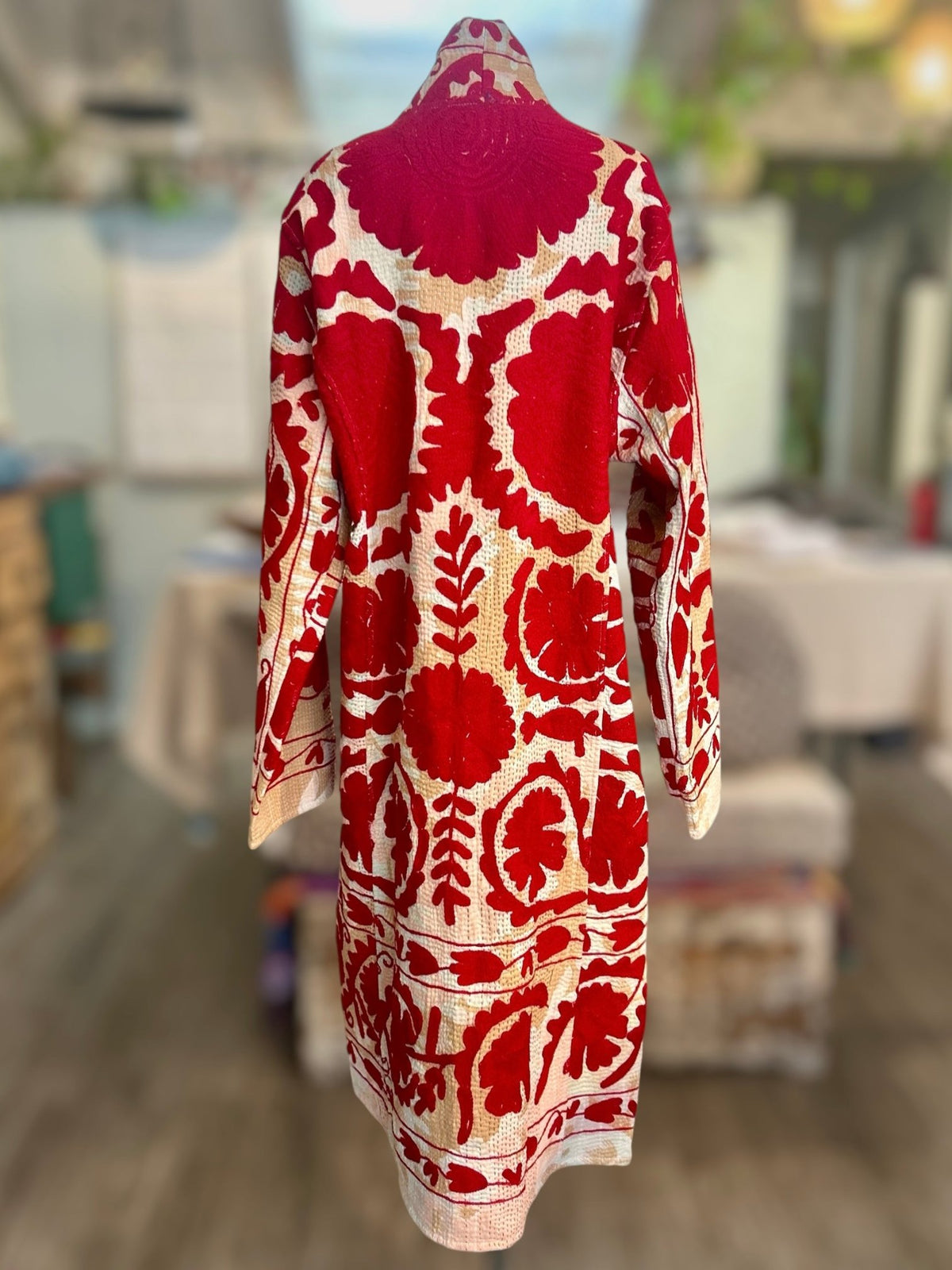 Kimono_coat_suzani_red