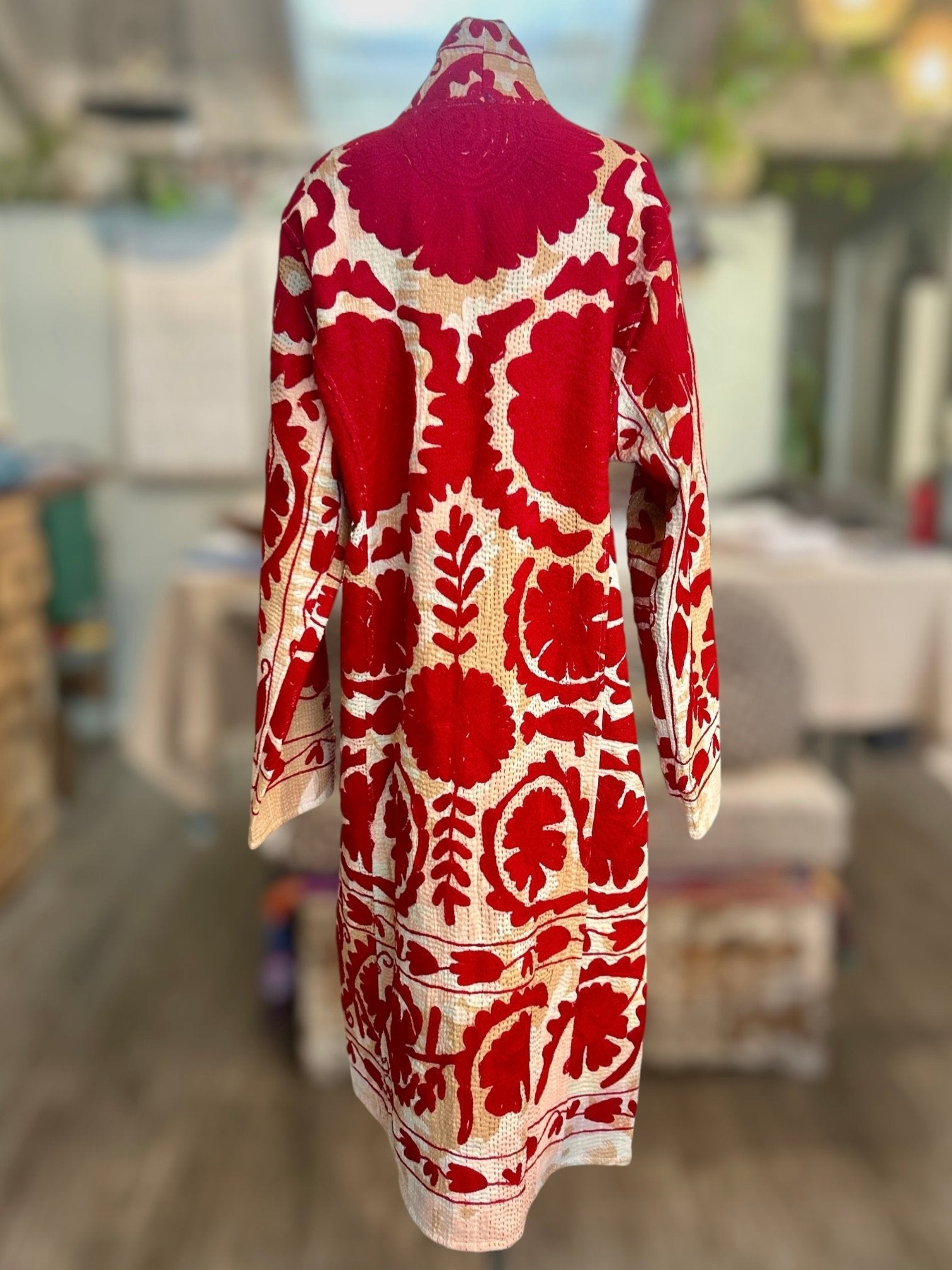 Kimono_coat_suzani_red