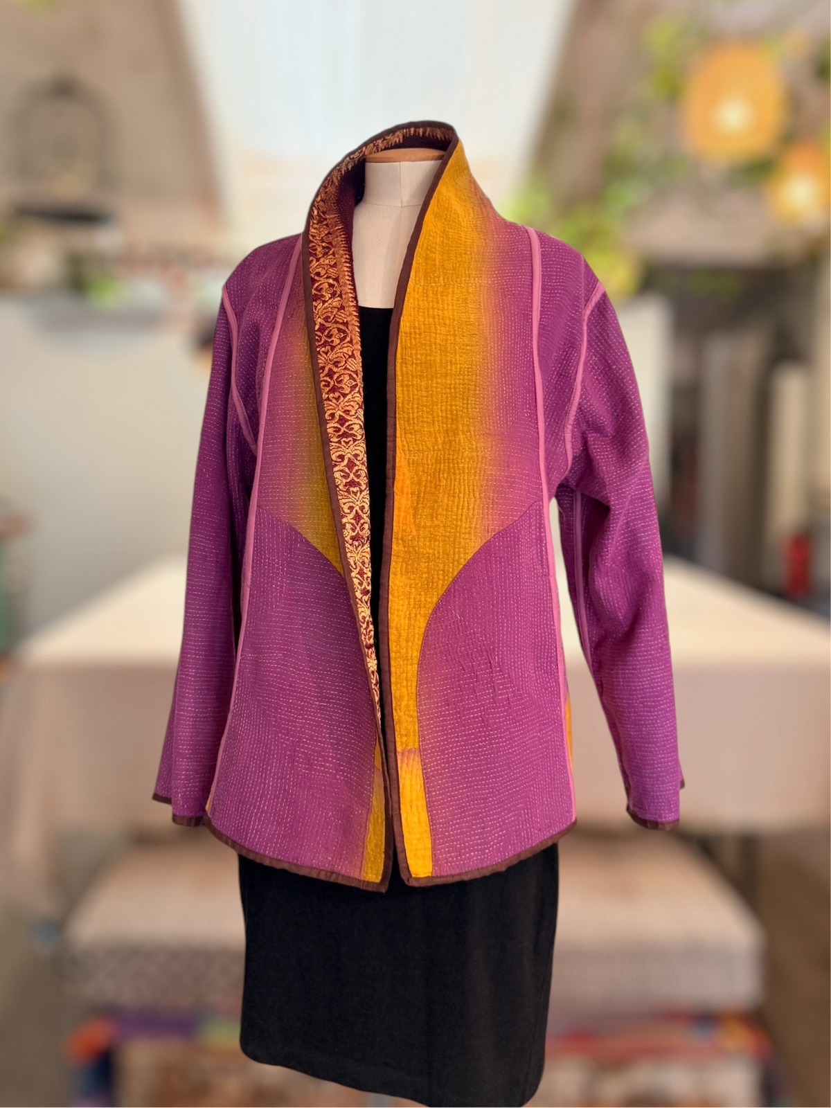 Nuovo Jacket Maroon Gold Revers side