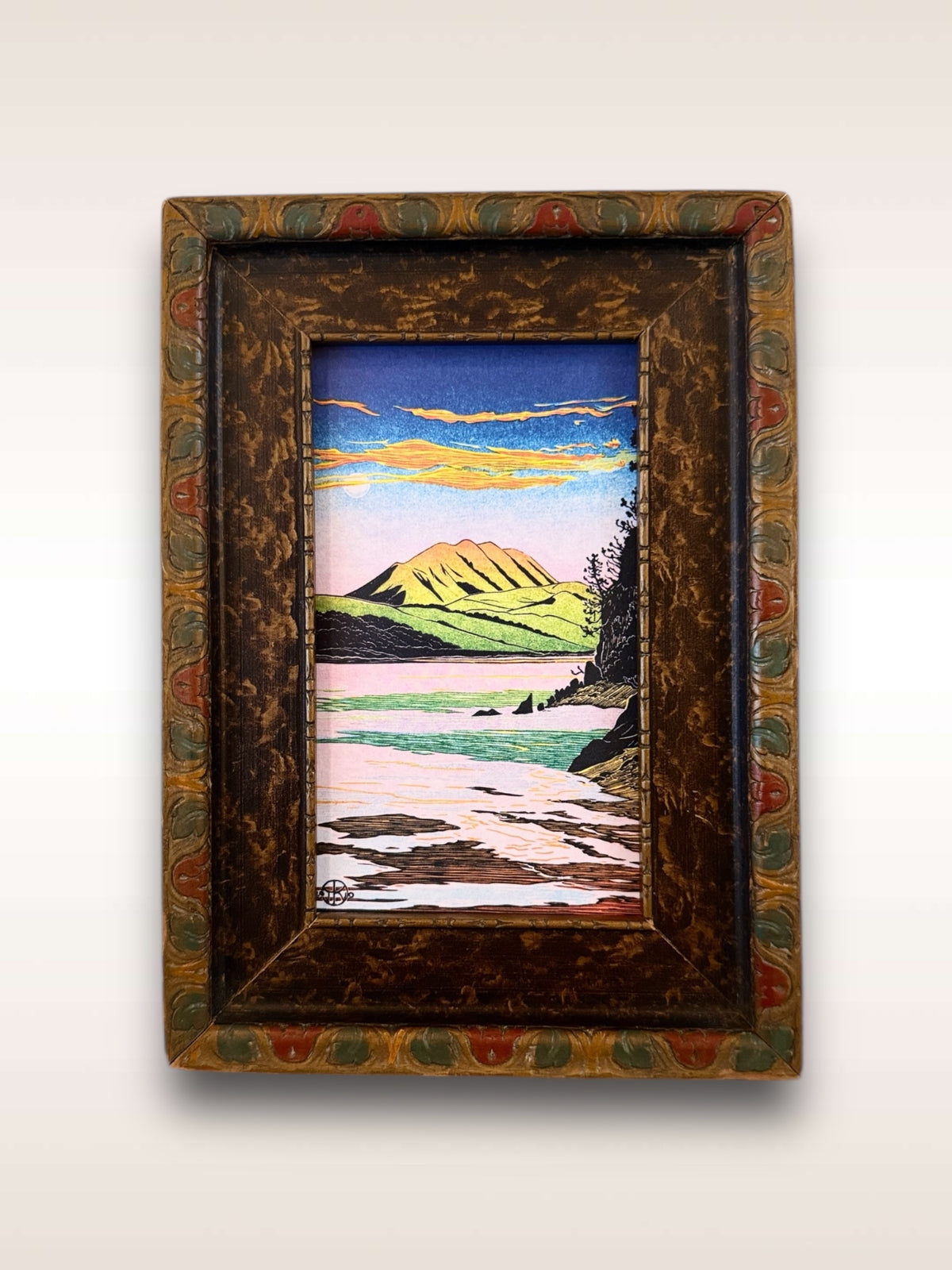 Painted tramp art frame