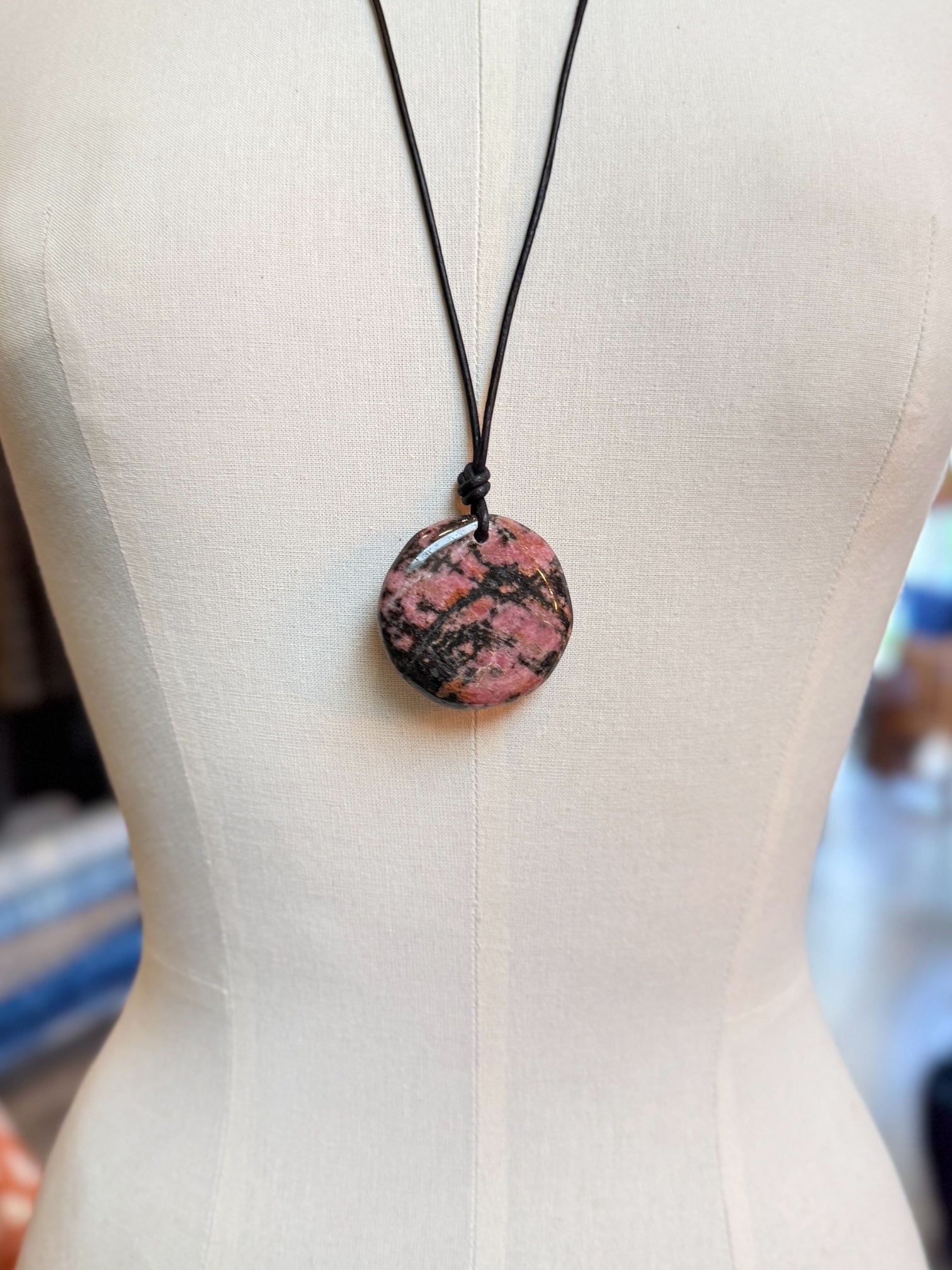 Rohdenite necklace