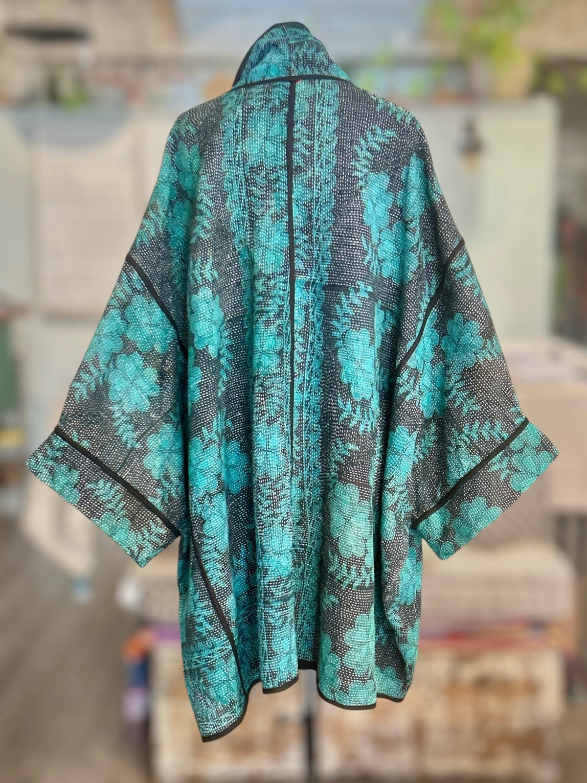 The_fly_jacket_green_back