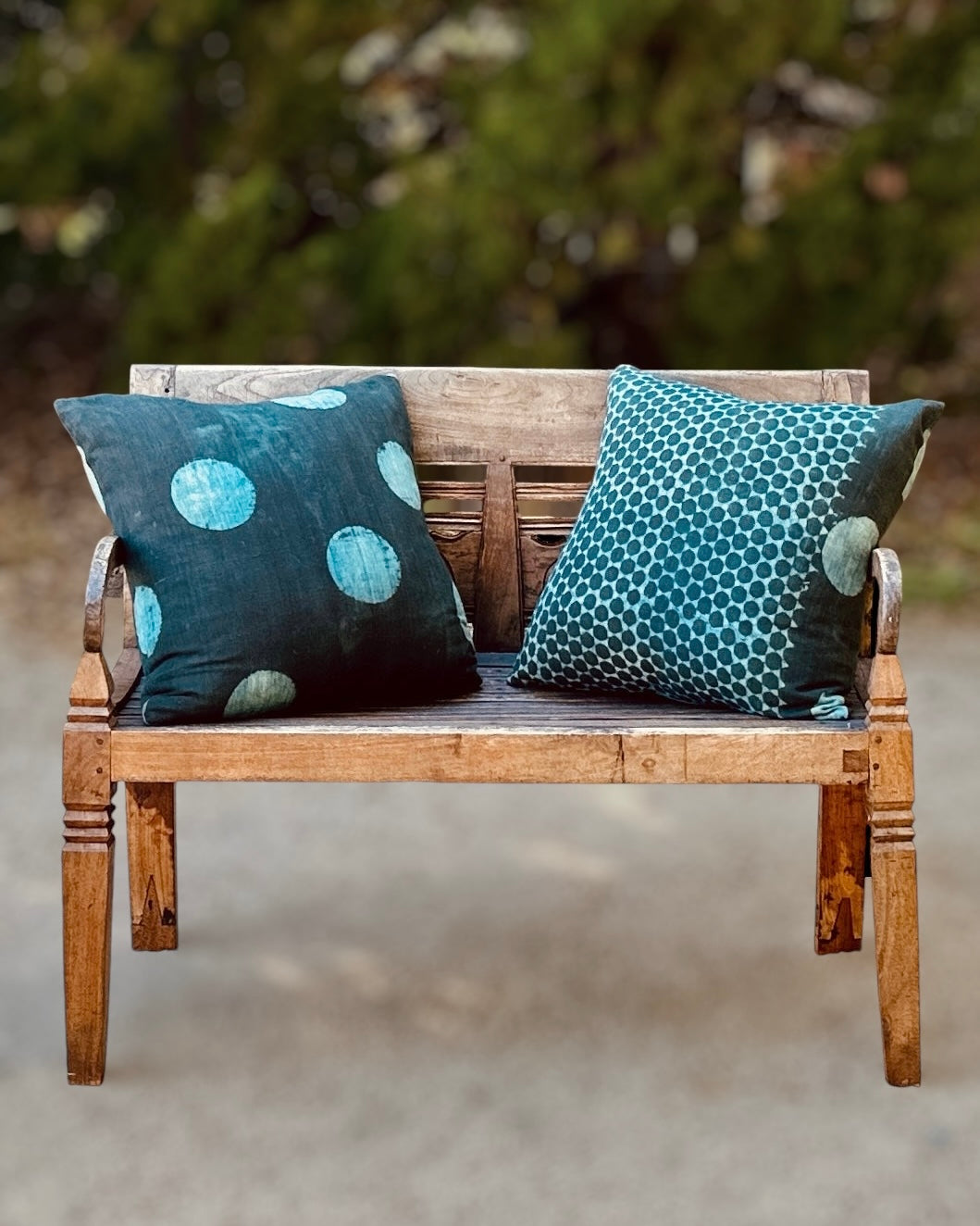 Throw Cushions Black Indigo Back