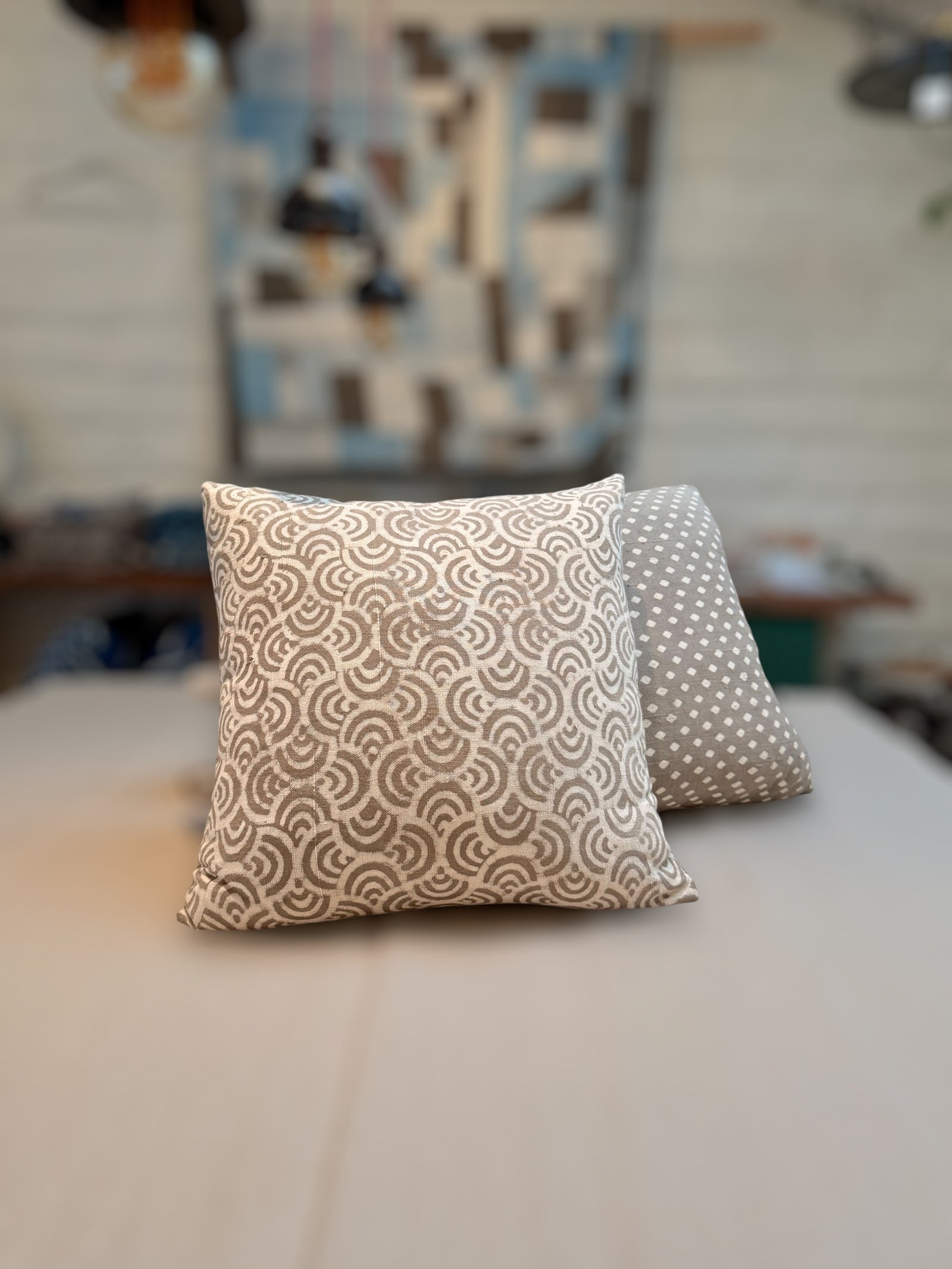 Throw cushions Cassis