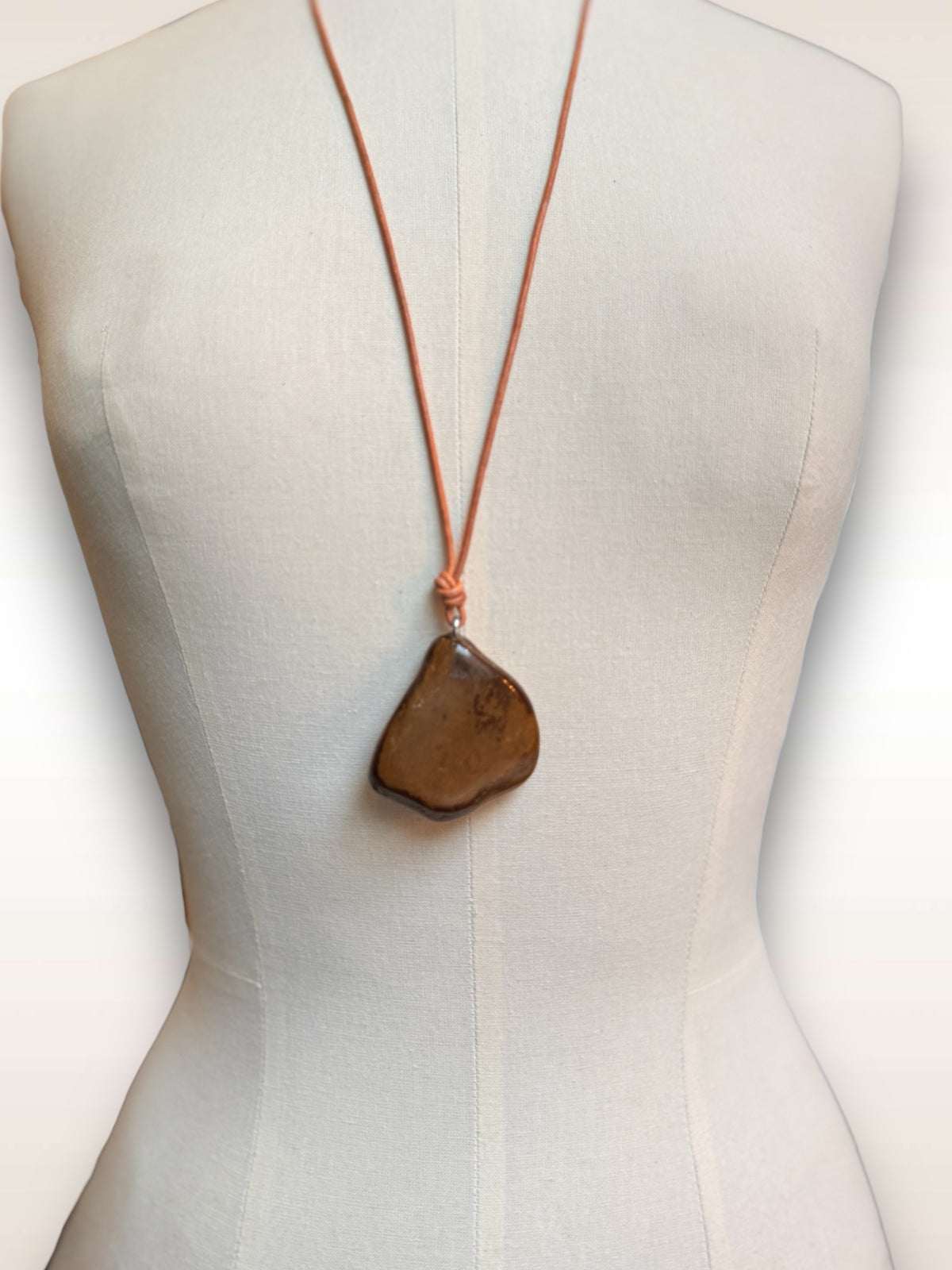 Tigers eye with leather cord