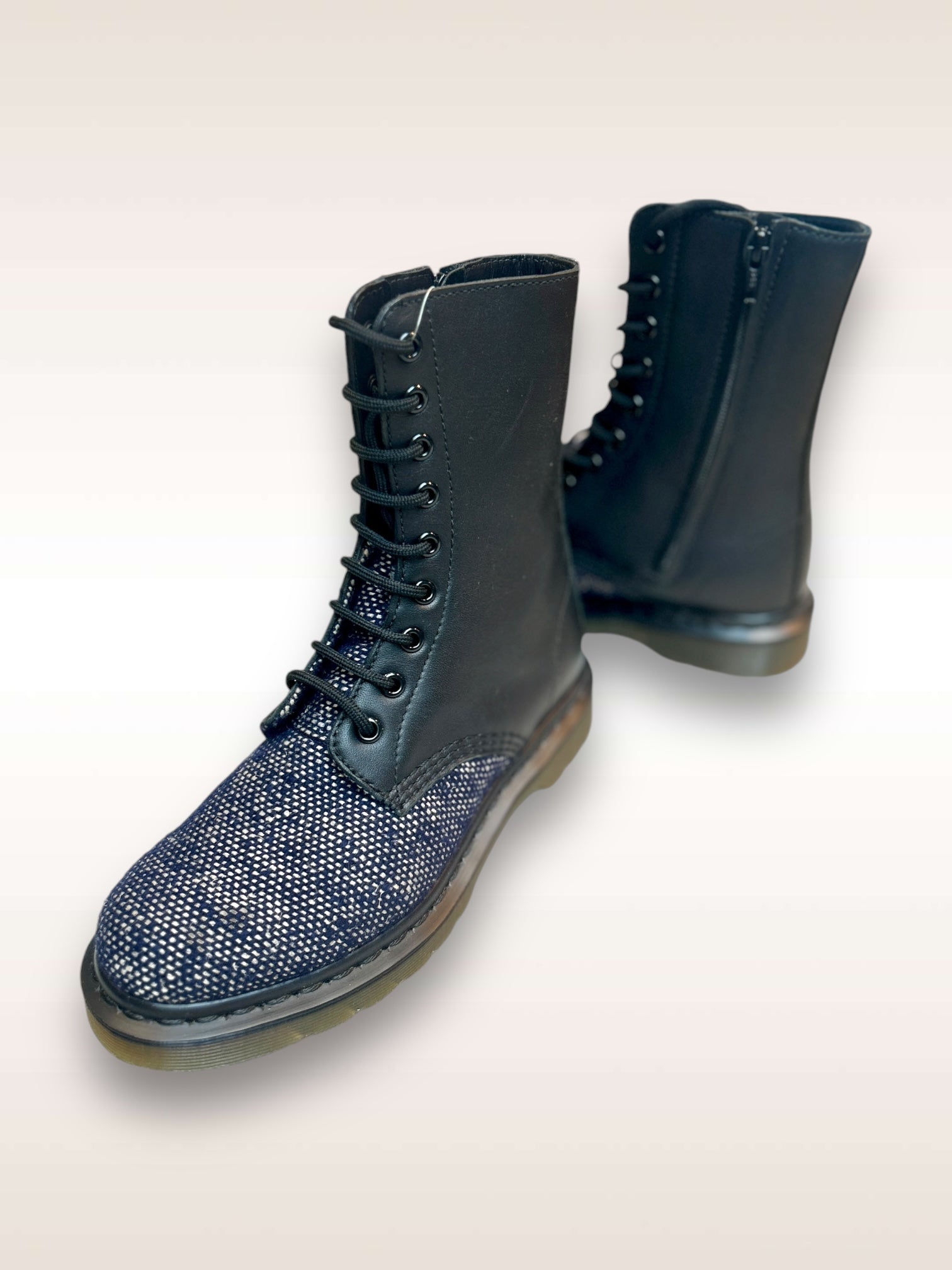 Y's _x_Dr_Martens_Harris_tweed navy with side zip.Y's shoe designer workedwith Harris tweed co. 