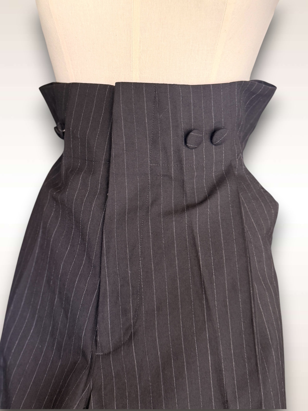 Yohji Yamamoto SS 1999 suspender pants button detail