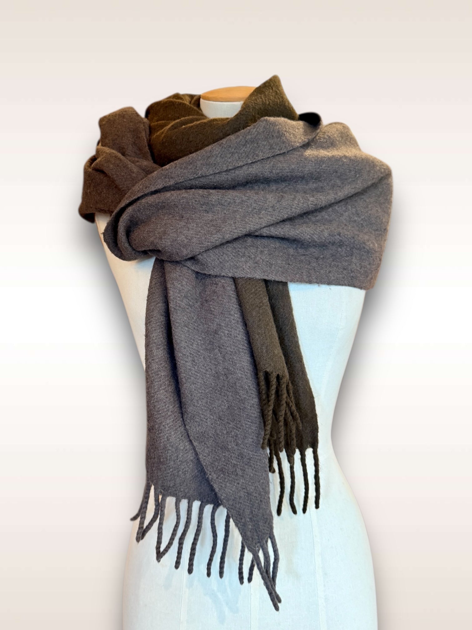 Yohji Yamamoto cashmere 2 in 1  scarf set