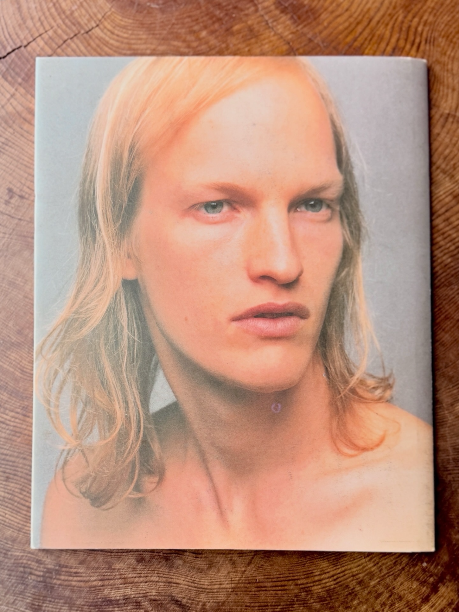 Yohji Yamamoto femme spring 1999 catalog -End cover
